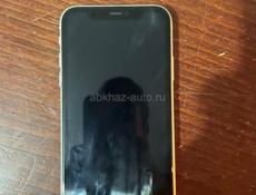 Аифон 11 64 гигобаит 75 АКБ писать вацап задняя крышка толко разбита не лагает