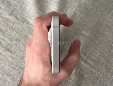 iPhone 16e срочно!!!