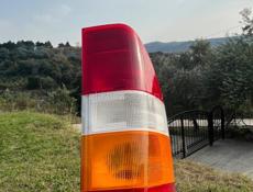 Продам фару на спринтер 