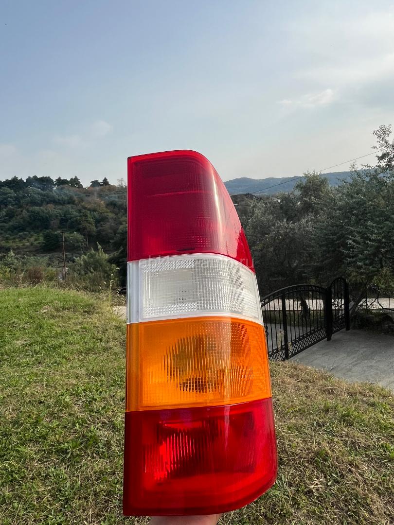 Продам фару на спринтер 