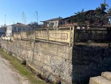 Продается дом на восстановление,с участком 40 соток