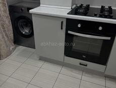 Сухум улица Аргун 12 дом Банка Амра на против 15 школы где Абырлыщ квартира на 4 этаже 2 х комнатная полностью готова к проживанию ремонт свежий медель техника новая продаю срочно