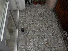 Сухум улица Аргун 12 дом Банка Амра на против 15 школы где Абырлыщ квартира на 4 этаже 2 х комнатная полностью готова к проживанию ремонт свежий медель техника новая продаю срочно