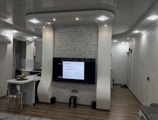 Сухум улица Аргун 12 дом Банка Амра на против 15 школы где Абырлыщ квартира на 4 этаже 2 х комнатная полностью готова к проживанию ремонт свежий медель техника новая продаю срочно