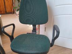 Компьютерное кресло