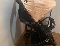 Срочном продаю прогулочную коляску