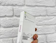 iPhone 16 128Gb новый 