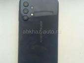 Samsung galaxy a32 , телефон практически новый взял неделю назад , за 25000, треснул экарн , на работу никак не влияет, трещины не значительные, по корпусу все идеально, любые проверки, телефон за такую цену подарок.128 память.ватсап+79407339935