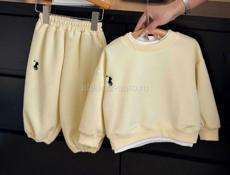 Спортивный костюм 