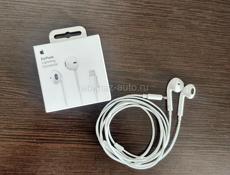 AirPods lightning  оригинал покупался месяц назад 