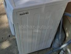 Стиральная машинка  LG  5kg 