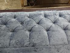 Реставрация и перетяжка мягкой мебели .