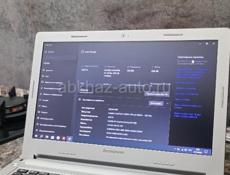 Ноутбук Lenovo.