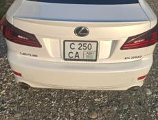 Lexus IS
