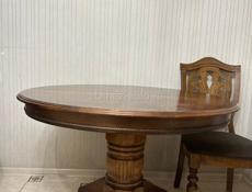 Продам стол 