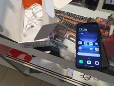 Телефон техно спарк