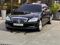 Mercedes-Benz S-Класс