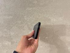 iPhone 16e идеал 