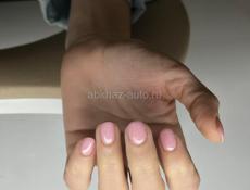 Начинающий мастер маникюра