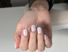 Начинающий мастер маникюра