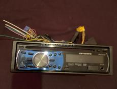 Пионер магнитола и усилитель 4-х канальный. Ватсап +79407339935