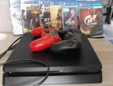 Sony PlayStation 4 Сони Плейстейшн 4 с двумя джойстиками