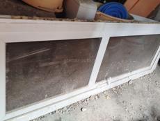 Продается дверь б/у пластиковая 