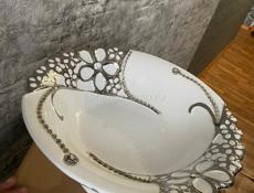 Продам вазу совершенно новая 