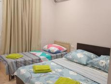 Сдаются уютные номера в гостевом доме на берегу моря с летней кухней