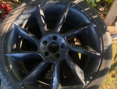 Срочно продаю 4 диска 