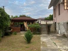 Сдам трехэтажный дом 