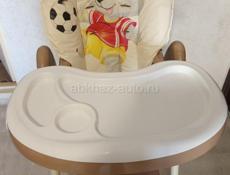 Детский трактор и стул для кормления 