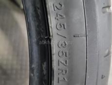 245 35 R19