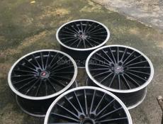 продаю диски r 20 стояли на мерседес номер для связи 7791783