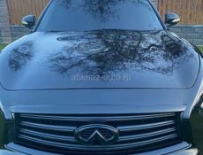 Infiniti FX