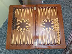 Нарды - стол🔥, состояние новых- идеальное. Натуральное дерево , ручная работа.