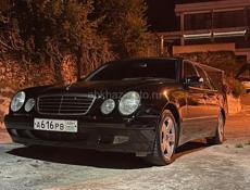 Mercedes-Benz E-Класс