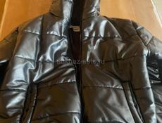 Девушка забыла куртку в маршрутке 12 ноября вышла в Гаграх если узнаешь свою куртку набери на этот номер 9326277