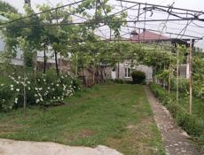 Продается 600 м от моря жилой 2х этажный дом недалеко от Нового Афона, Абхазия, пос. Приморское.