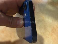 Айфон 12 синего цвета 64 ГБ