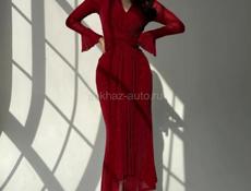 Продаю платье надевалось один раз