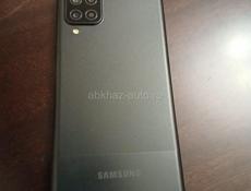 Продам телефон Samsung A12