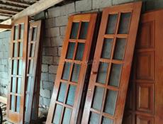 Кладовая глухая дверь длина 2 м.ширина 64см.Межкомнотные двери длина 2/230м.ширина 64см Глухая дверь 1/98м ширина 64 см