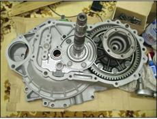 Ищу Мкпп на гольф 4