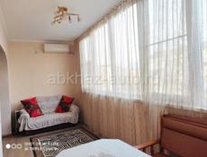 Уютная 2-ком. с ремонтом и мебелью- 3500 000р