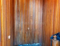 Продается 240 кв.м часть жилого дома из 2х этажей, 300 м от централ. рынка, в г.Сухум, 