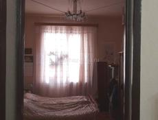 Продается 240 кв.м часть жилого дома из 2х этажей, 300 м от централ. рынка, в г.Сухум, 