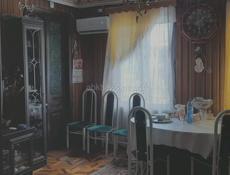 Продается 240 кв.м часть жилого дома из 2х этажей, 300 м от централ. рынка, в г.Сухум, 