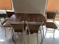 Стол со стульями 