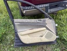 Передняя левая дверь Скайлайн v36